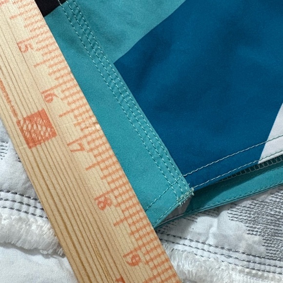 VISSLA Blue and Yellow Geometric Board Shorts - Picture 13 of 13